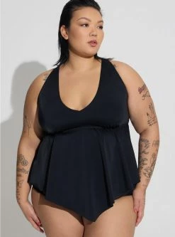 TORRID Wireless V-Neck Tankini