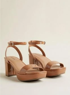 Null Platform Block Heel Sandal (WW)