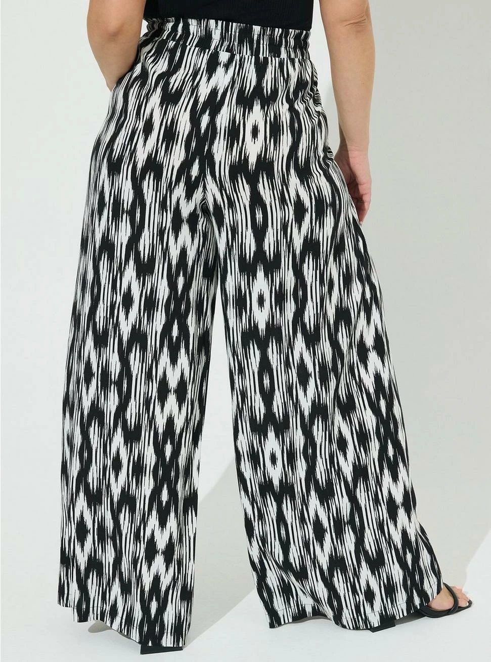 TORRID Pull-On Wide Leg Stretch Challis High-Rise Pant - Image 3