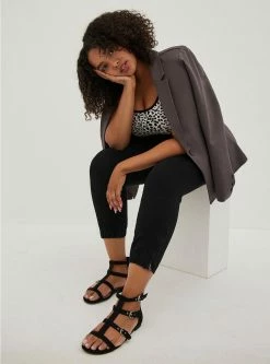 TORRID Comfort Flex Waistband Classic Fit Jogger Stretch Twill High-Rise Pant