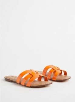 TORRID Medallion Slide (WW)